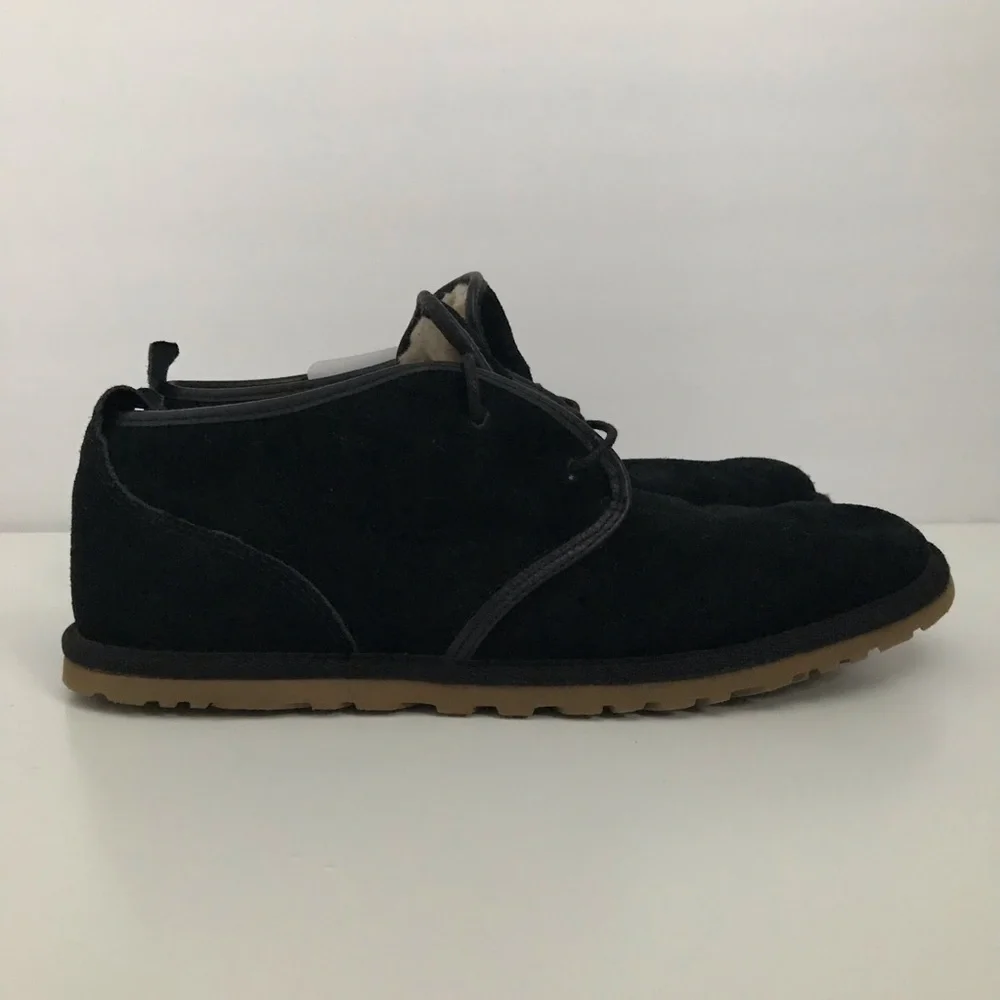 UGG Maksim Chukka Boot Black Suede